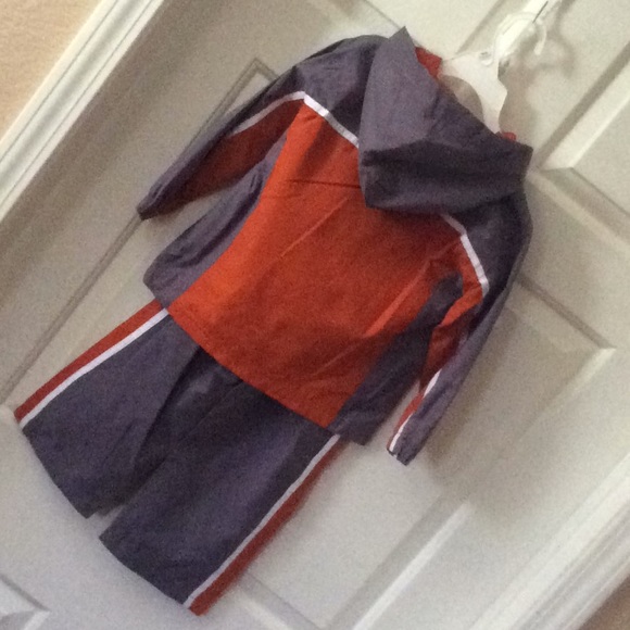 Kid zone Lot of 3 Boys jogging Suits (3) - Picture 3 of 8